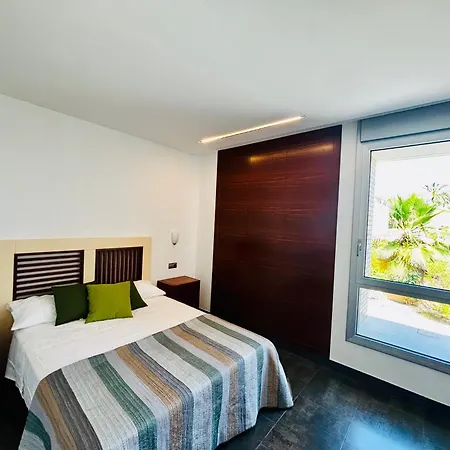 Villa Legendary Lemon